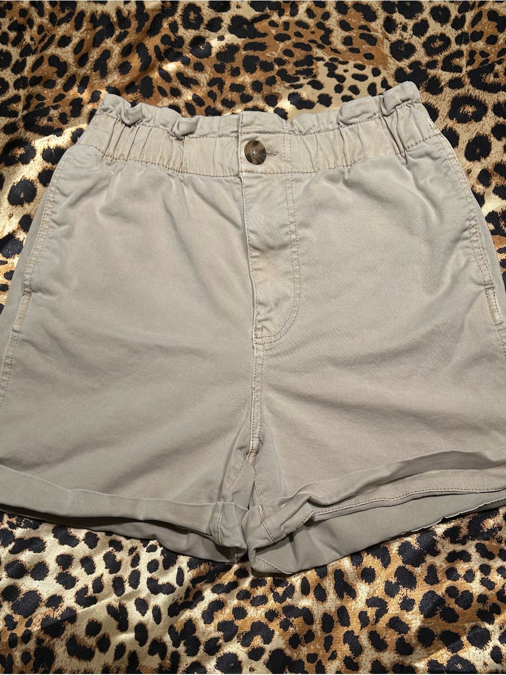 H&M Tan Cuffed High Waisted Paperbag Shorts